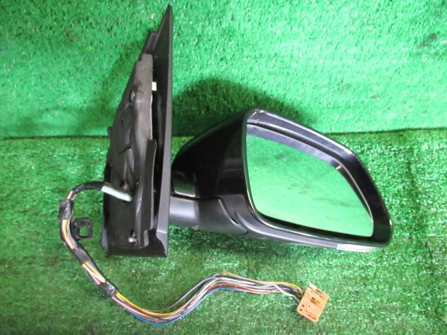 VW Polo GH-9NBKY right side mirror 1.4 Trend line black 220360