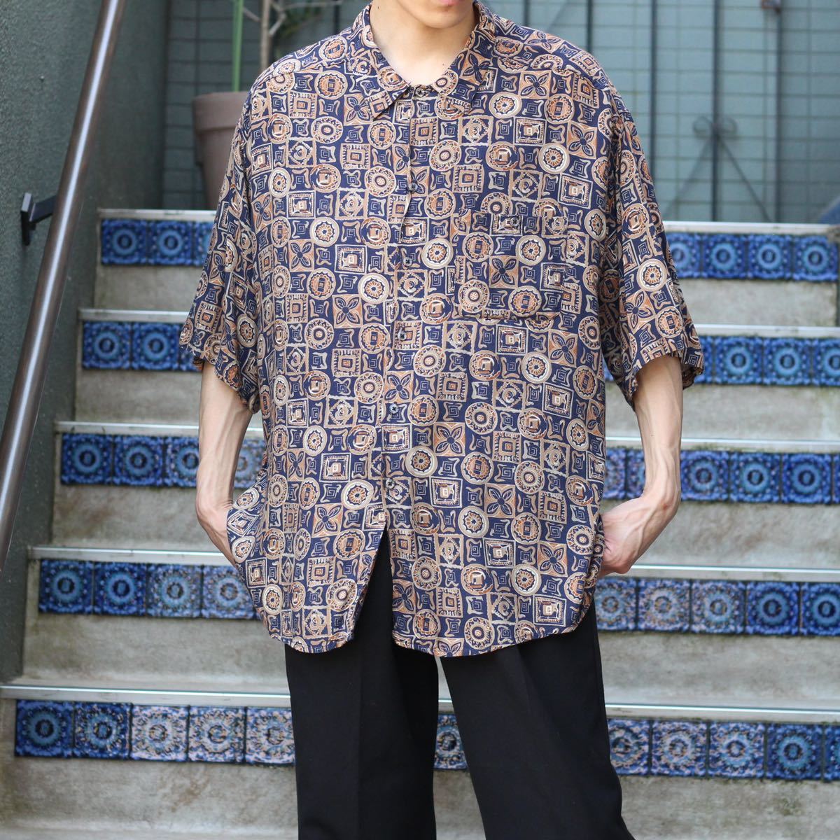 USA VINTAGE HALF SLEEVE PATTERNED ALL OVER SHIRT/アメリカ古着半袖