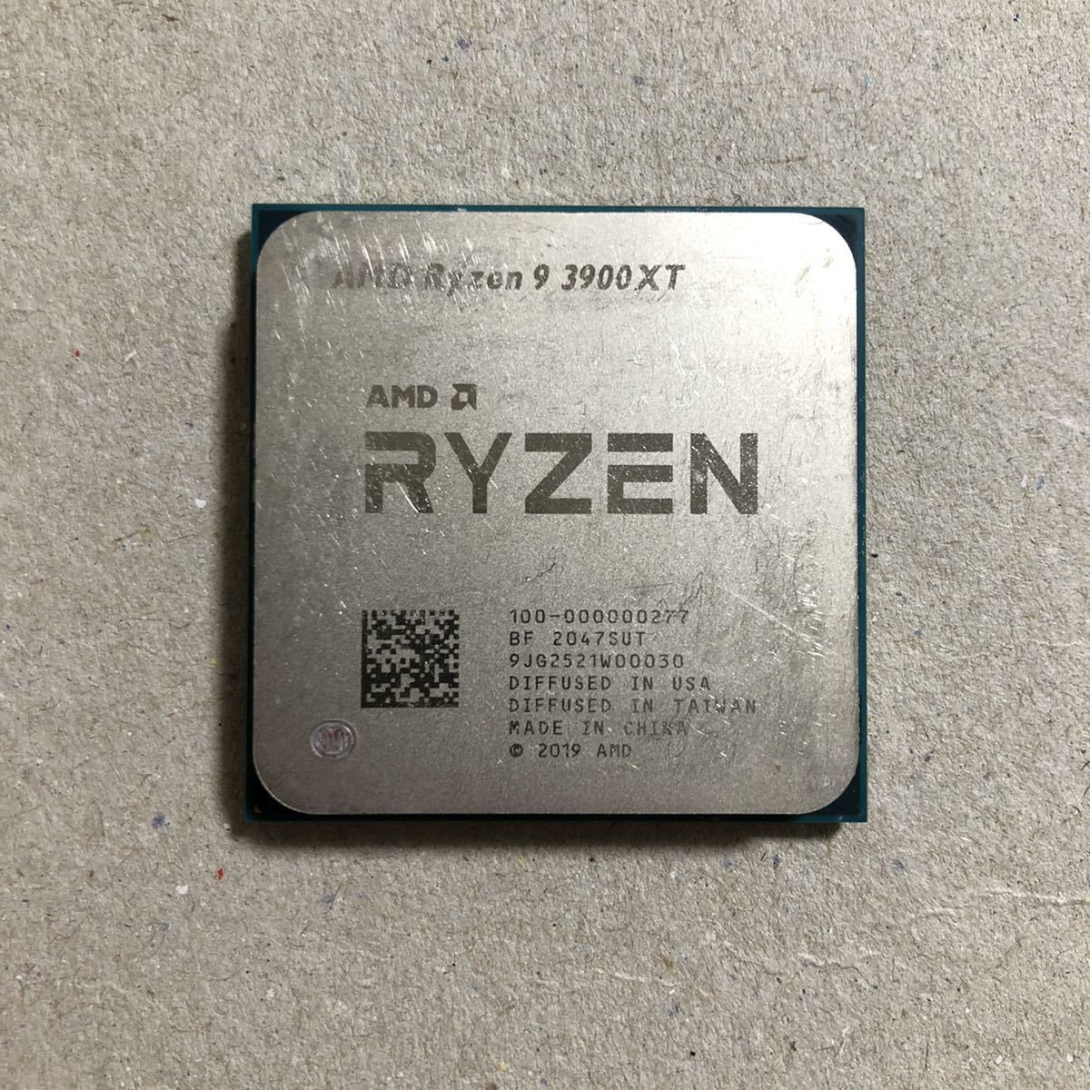 RYZEN9 3900XT 箱無し-