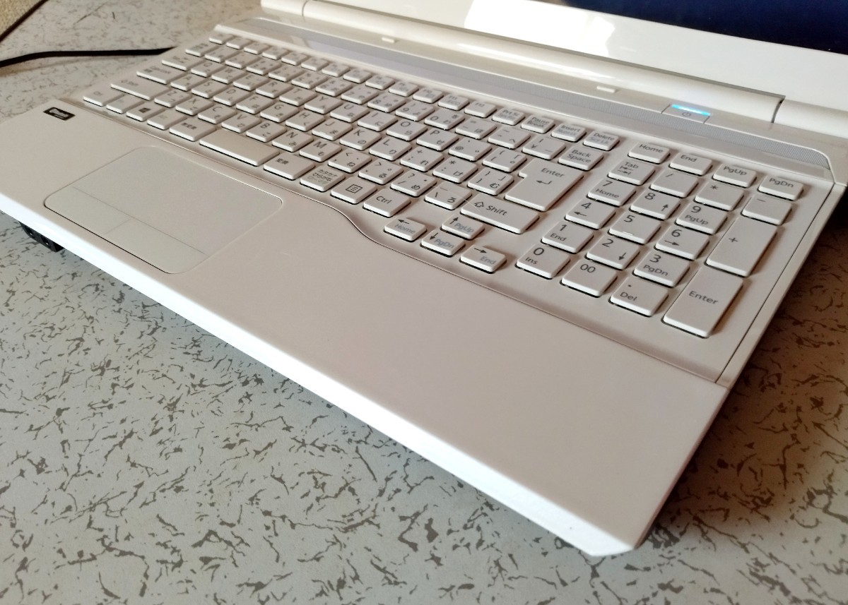 メモリ4GB HDD500GB WIN10 富士通 LIFEBOOK AH42/K | contifarma.pe