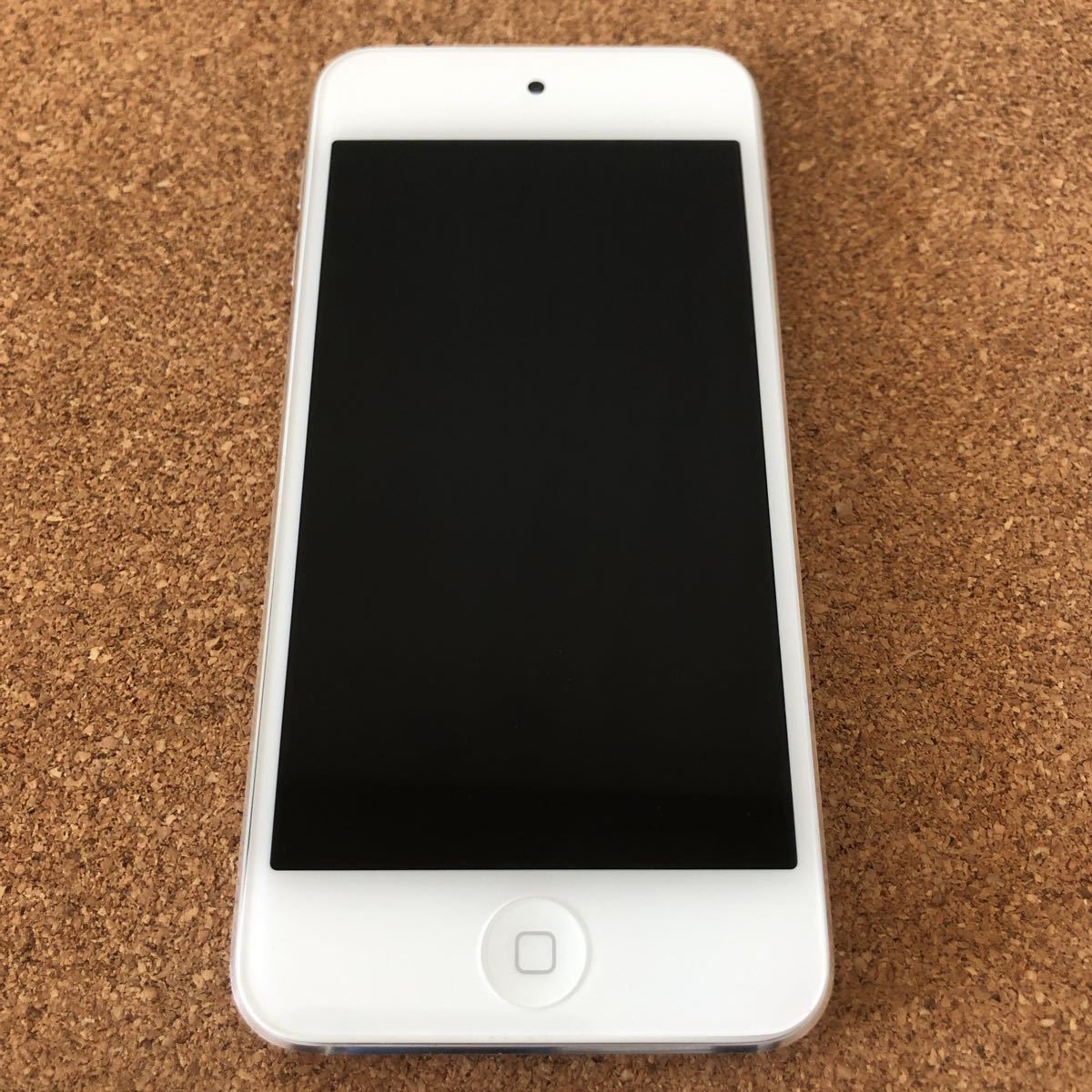 税込価格 送料無料 美品 iPod Touch 第7世代 32GB WiFiモデル A2178