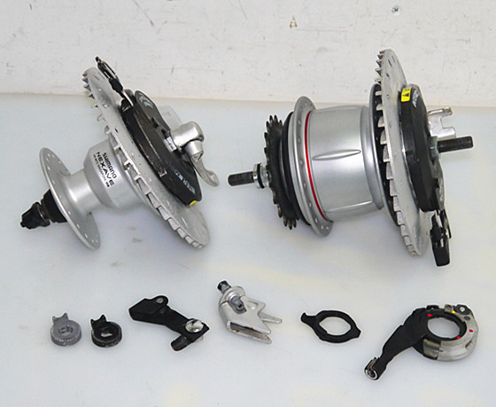 シマノ Nexus SG-8R25 INTER8 内装8段 前、後ハブ ローラー シマノ Nexus SG-8R25 INTER8 内装8段 前、後ハブ ローラー