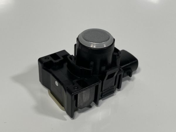 美品/低走行/送料無料 アクセラ BM5FP デミオ DJ3FS ソニックセンサー 駐車距離制御センサー KD47-67UC1 シルバーメタリック 45P 管理10129_画像2