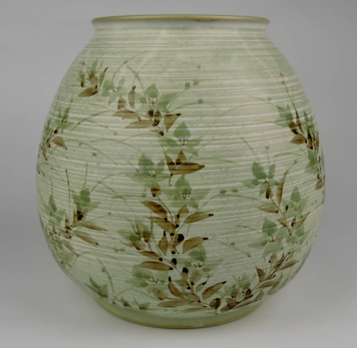 老舗骨董屋整理品【京清水焼 伝統工芸士 斎藤雲楽】共箱付 老舗骨董屋整理品【京清水焼 伝統工芸士 斎藤雲楽】共箱付