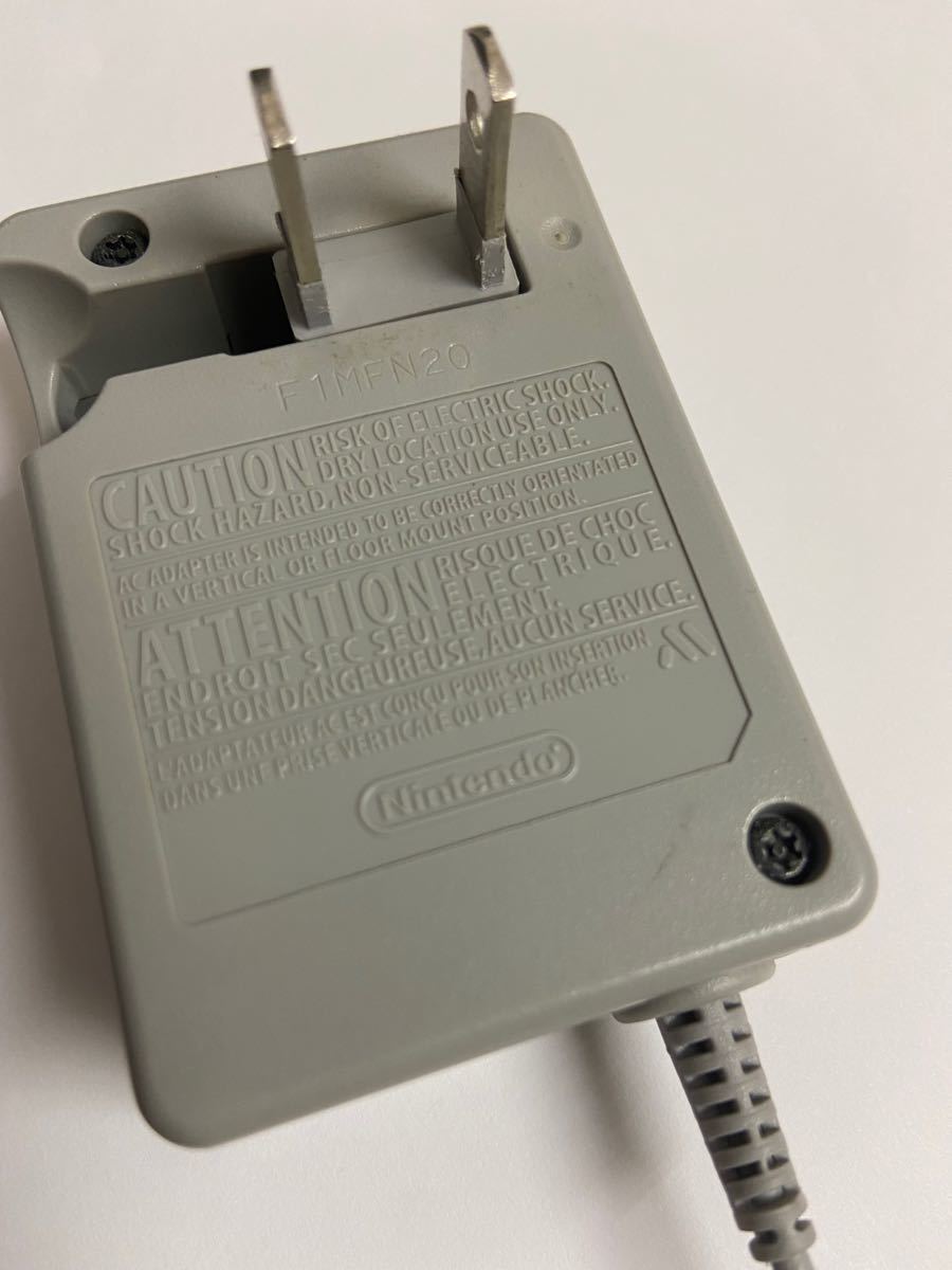 ニンテンドー3DS 2DS DSi用中古純正品ACアダプター充電器WAP-002