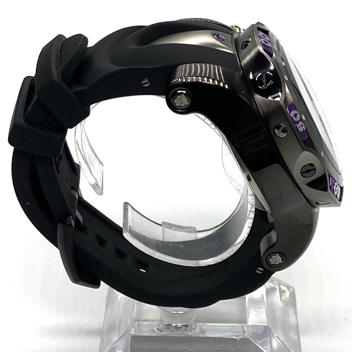 定価28万円!】☆激レア! ○デカ重! invicta インビクタ 腕時計 メンズ