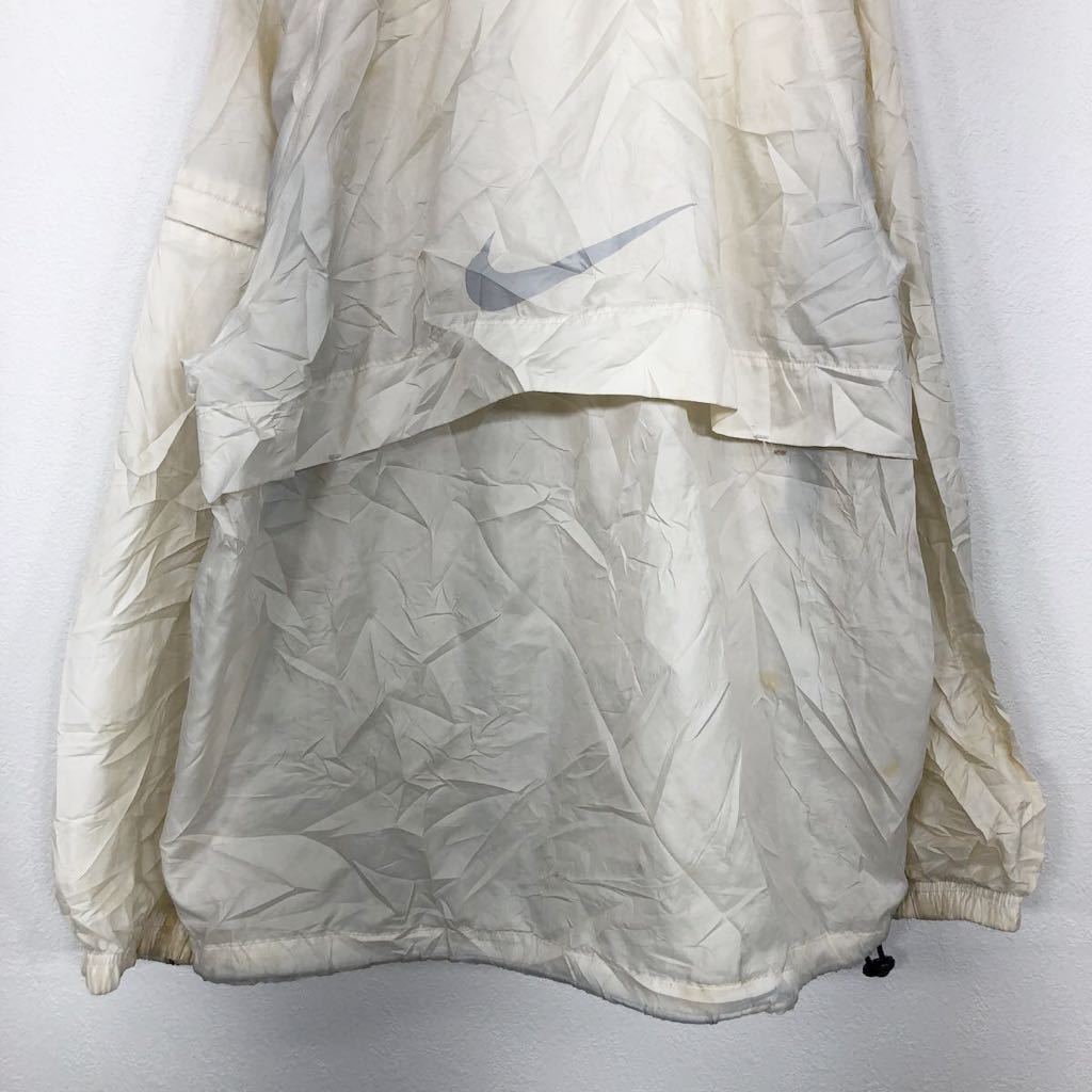 NIKE nylon jacket M white Nike sport jersey old clothes . America buying up t2107-3698