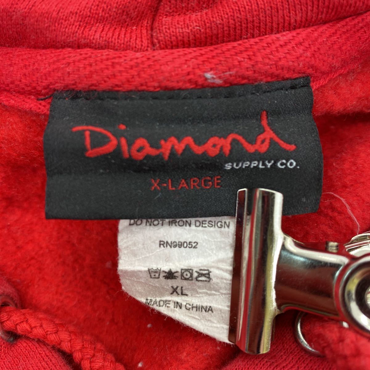 Diamond プルオーバーパーカー XL レッド ダイアモンド プリント ロゴ フーディ 裏起毛 古着卸 アメリカ仕入 t2202-3730_画像9