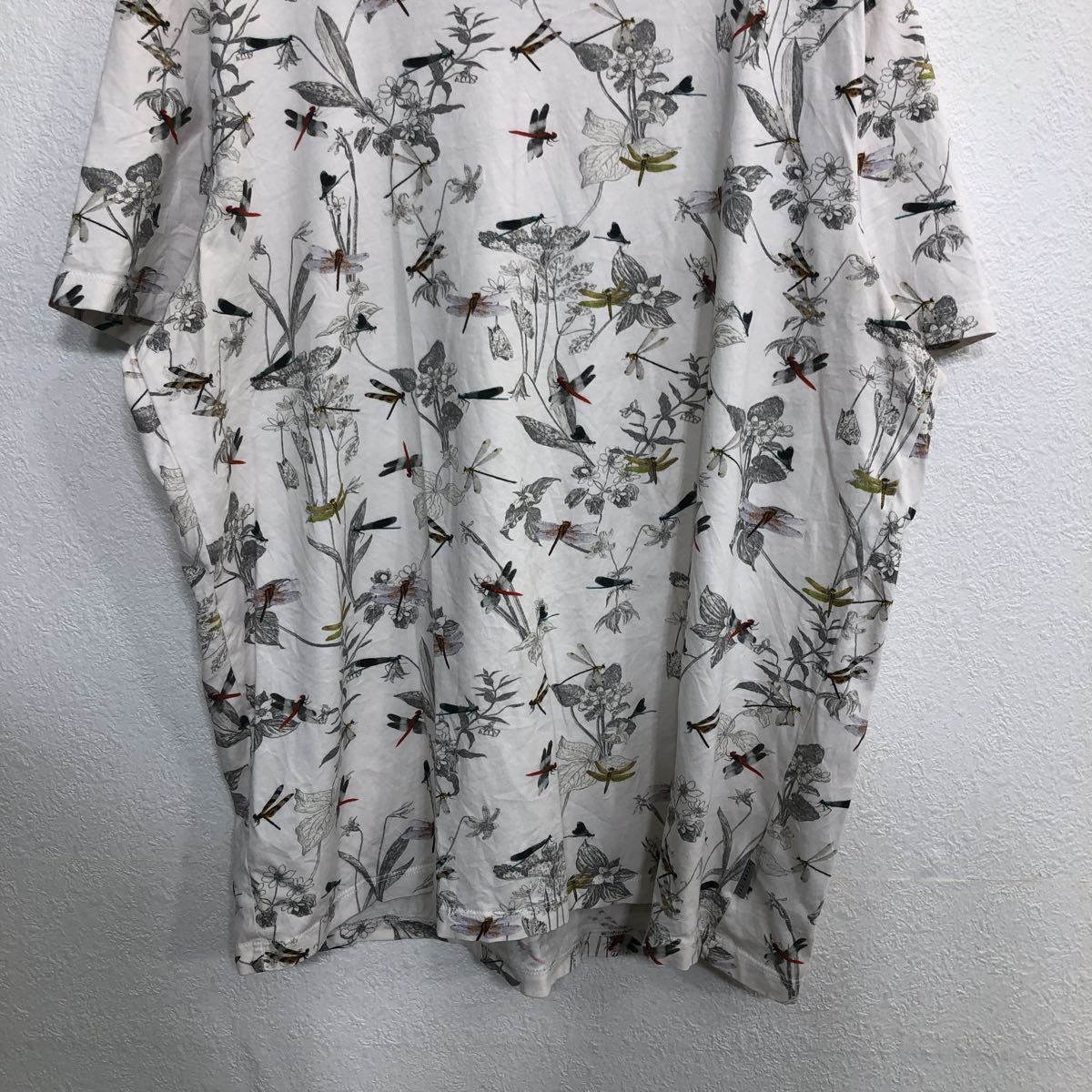 TED BAKER 半袖 プリントTシャツ レディースMサイズくらい 総柄 ホワイト 古着卸 アメリカ仕入 t2207-3093_画像3