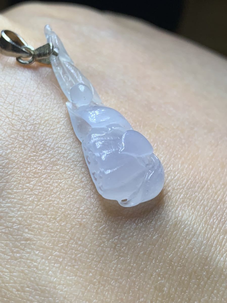 本翡翠ペンダント シルバー 925 蓮 ミャンマー産 氷種ヒスイ みずみずしい お買い得品|Yahoo!フリマ(旧PayPayフリマ)