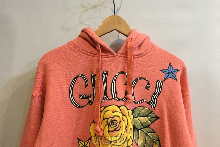 二子玉) GUCCI グッチ × ヒグチユウコ 21-22AW フーディ パーカー プルオーバー ピンク系 メンズ XS 国内正規 直筆サイン入り_画像3