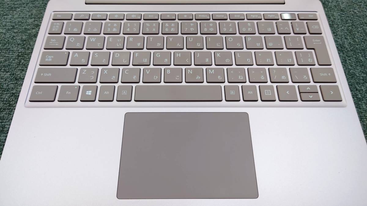 Microsoft Surface Laptop Go THJ-00045 サンドストーン Core i5/RAM