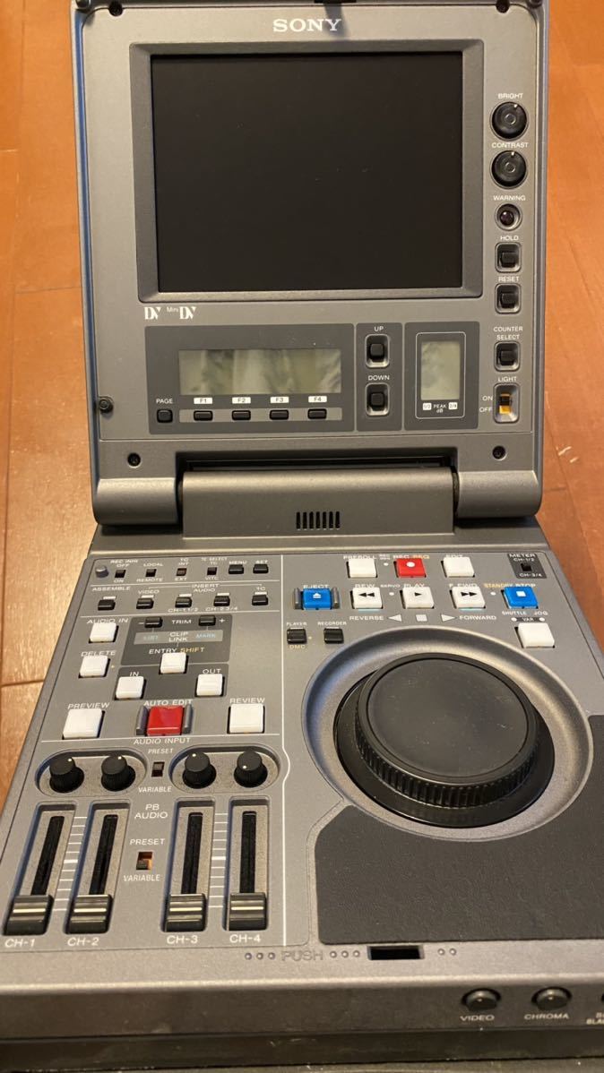 ヤフオク! - SONY DVCAM レコーダー DSR-70A