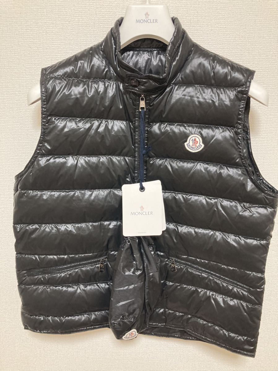 送料無料 未使用 MONCLER GUI 3 モンクレール ブラック ダウンベスト