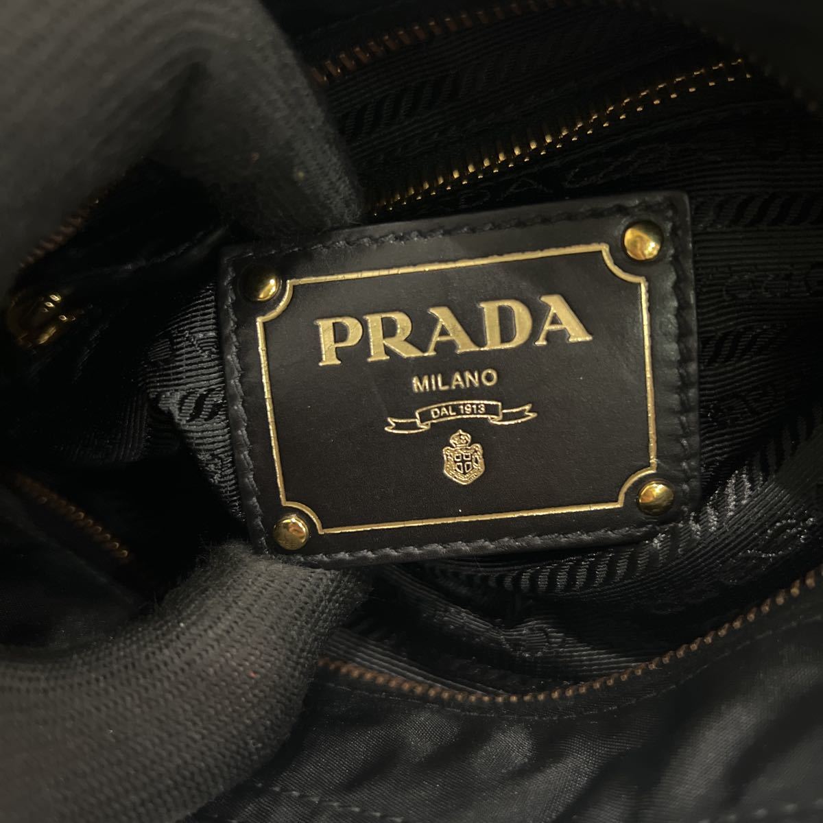 ★PRADA プラダ　ショルダーバッグ　ミニショルダーバッグ　ブランドバッグ　ナイロン　ブラック　中古　0620NA_画像6