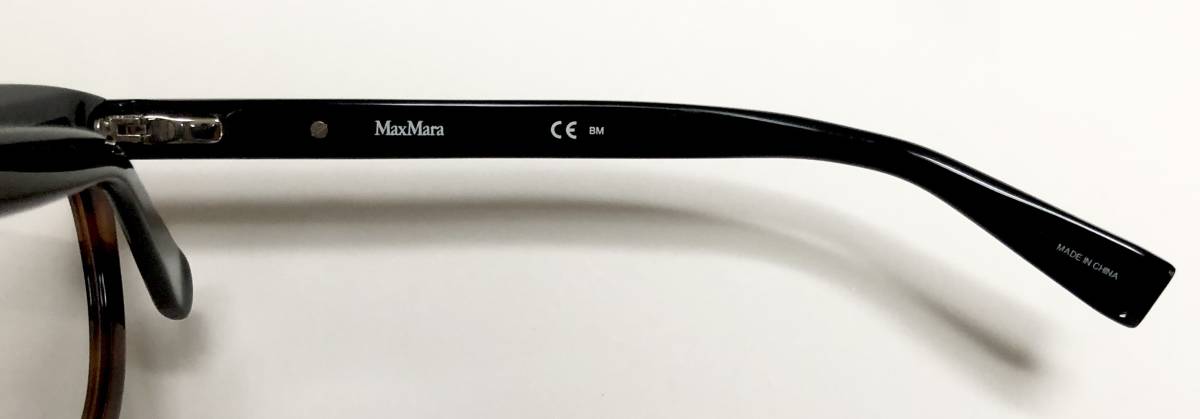 Max Mara マックスマーラ メガネ イタリアブランド 純正ケース 純正クロス付き | サングラス teddy bear Max Mara マックスマーラ メガネ イタリアブランド 純正ケース 純正クロス付き | サングラス teddy bear