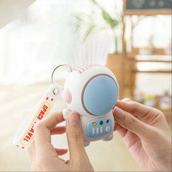 [2 piece set ]USB Mini fan astronaut with strap Mini electric fan mobile electric fan small size rechargeable desk electric fan lovely compact dressing up mobile 