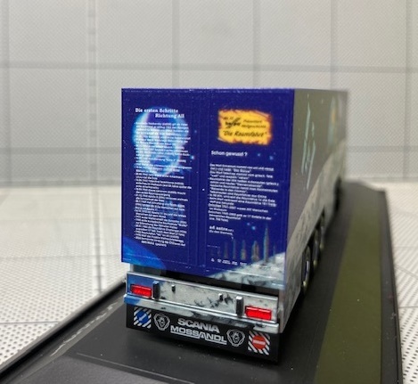 1/87 Herpa Scania CS 20 HD Refrigerated Box Semitrailer "Die Raumfahrt"_画像9