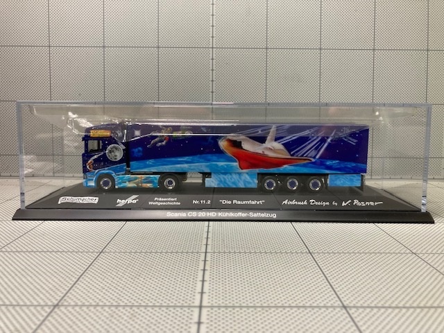 1/87 Herpa Scania CS 20 HD Refrigerated Box Semitrailer "Die Raumfahrt"_画像3