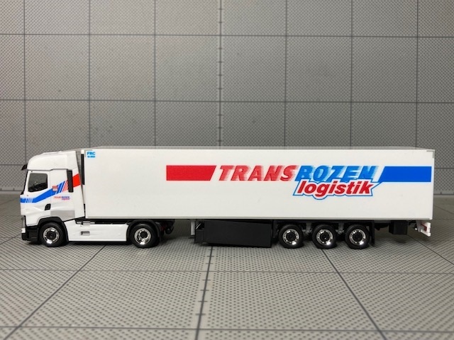 1/87 Herpa Renault T with Refrigerated Box Trailer "TRANSROZEN logistik" _画像1