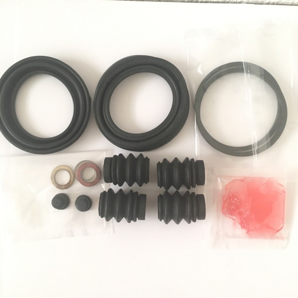  Civic euro R FN2 front caliper seal kit left right set mail service shipping 