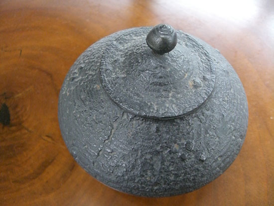 南部鉄器 宝生堂 茶入れ 茶器 茶道具 直径12.5cm 札幌 手稲_画像2