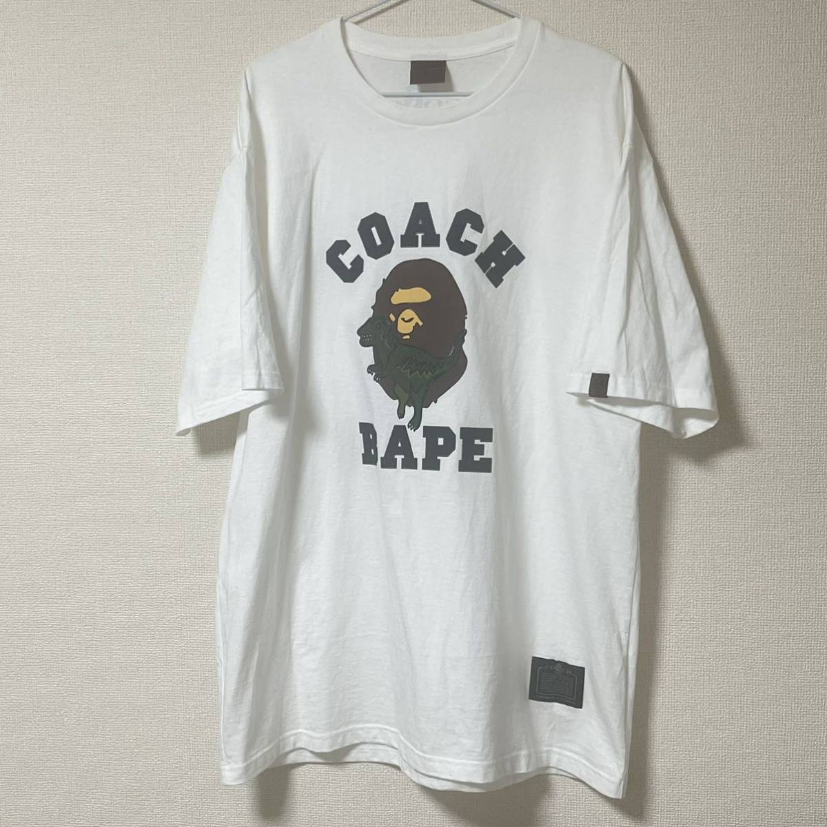 送料無料(北海道・沖縄県除く!) BAPE X COACH MILO TEE ベイプ