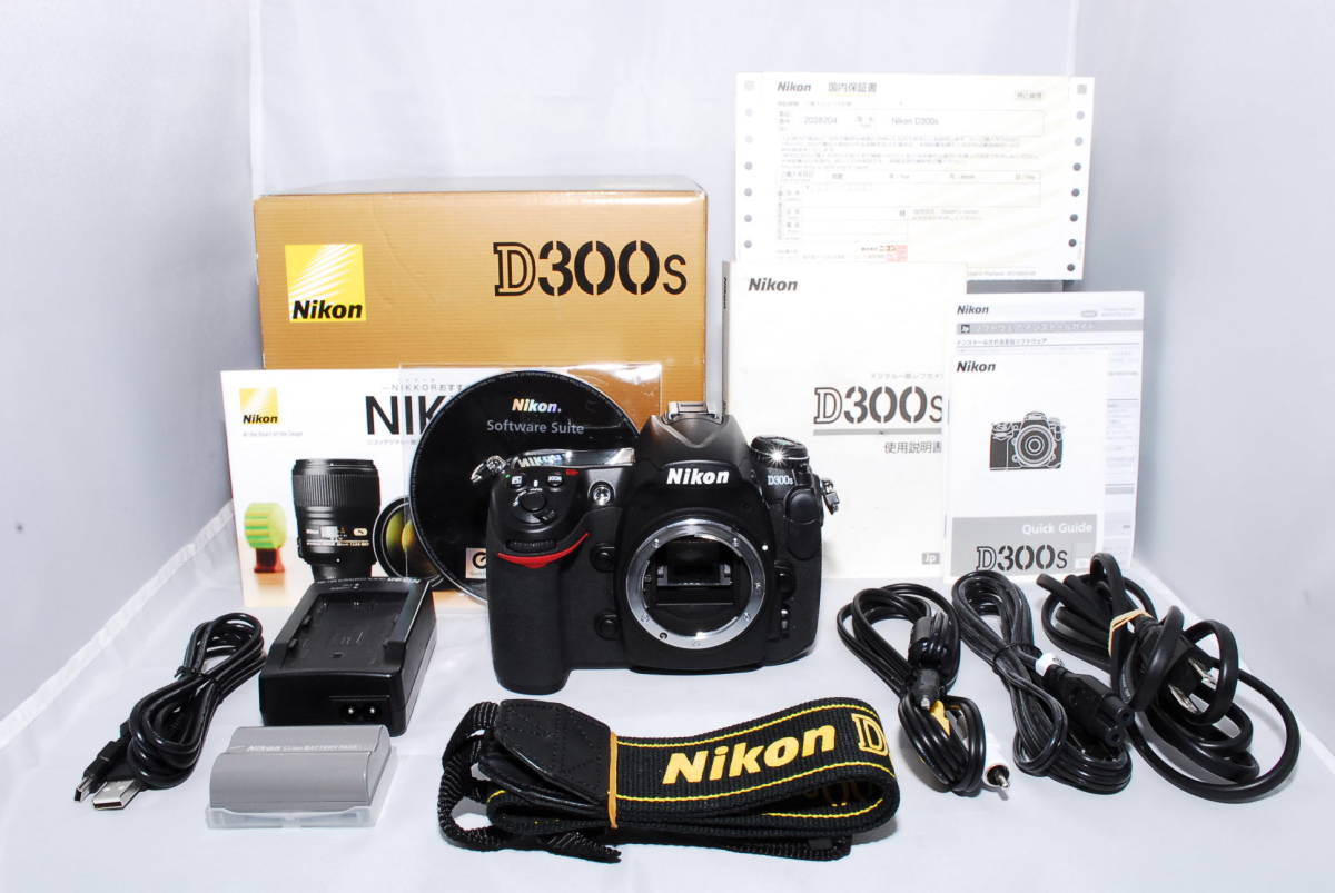 ★元箱&未記入保証書付き!ショット数6,448回の新品級★ Nikon ニコン デジタル一眼レフカメラ D300S ボディ #198