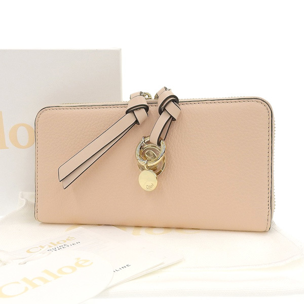 Chloe クロエ レザー アルファベット ラウンドファスナー 長財布