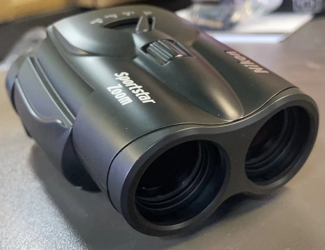 B【美品】Nikon Sportstar Zoom 8-24×25 Black ニコン ズーム双眼鏡