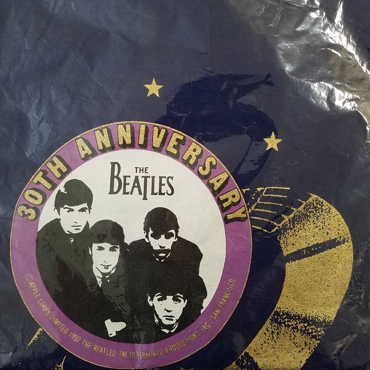 魅惑のバンドT特集! 90sデッドストック未開封『THE BEATLES(ザ・ビートルズ) / 30TH ANNIVERSARY』半袖Tシャツ ネイビー サイズM／ロックT_画像3