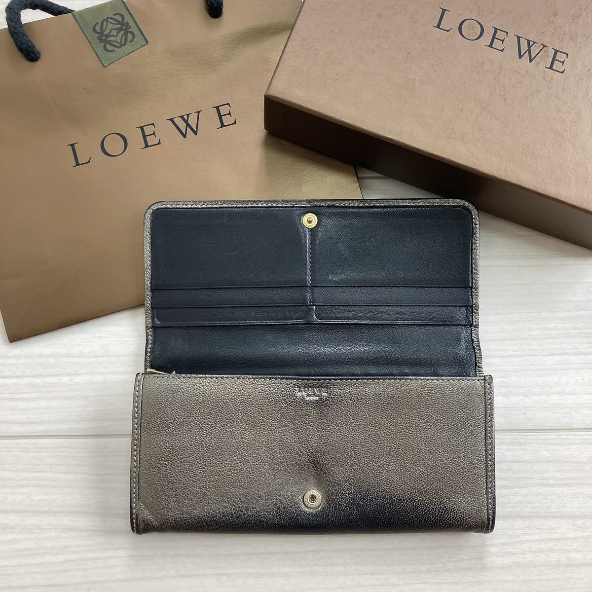 LOEWE ロエベ レディース アナグラム カデナ メタリック LOEWE ロエベ レディース アナグラム カデナ メタリック