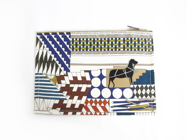 未使用保管品 HERMES エルメス シルク ポーチ フラットポーチ