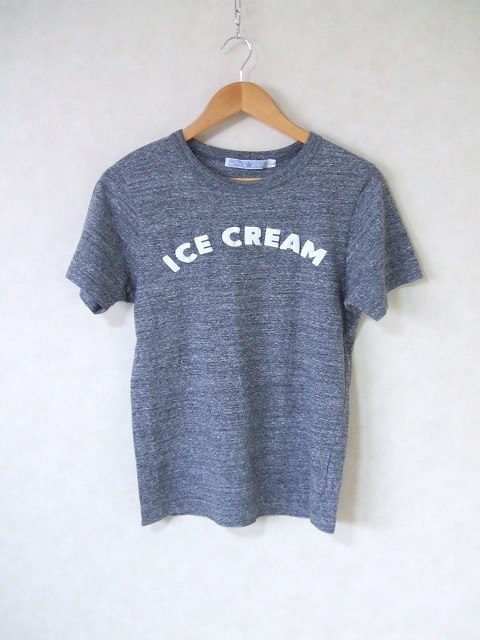 【開店記念セール！】 2-0717S△ 198453 オールドマンズテーラー チャコールグレー 半袖Ｔシャツ ハッピーアイスクリームTシャツ サイズL CREAM ICE R&D.M.Co- 文字、ロゴ