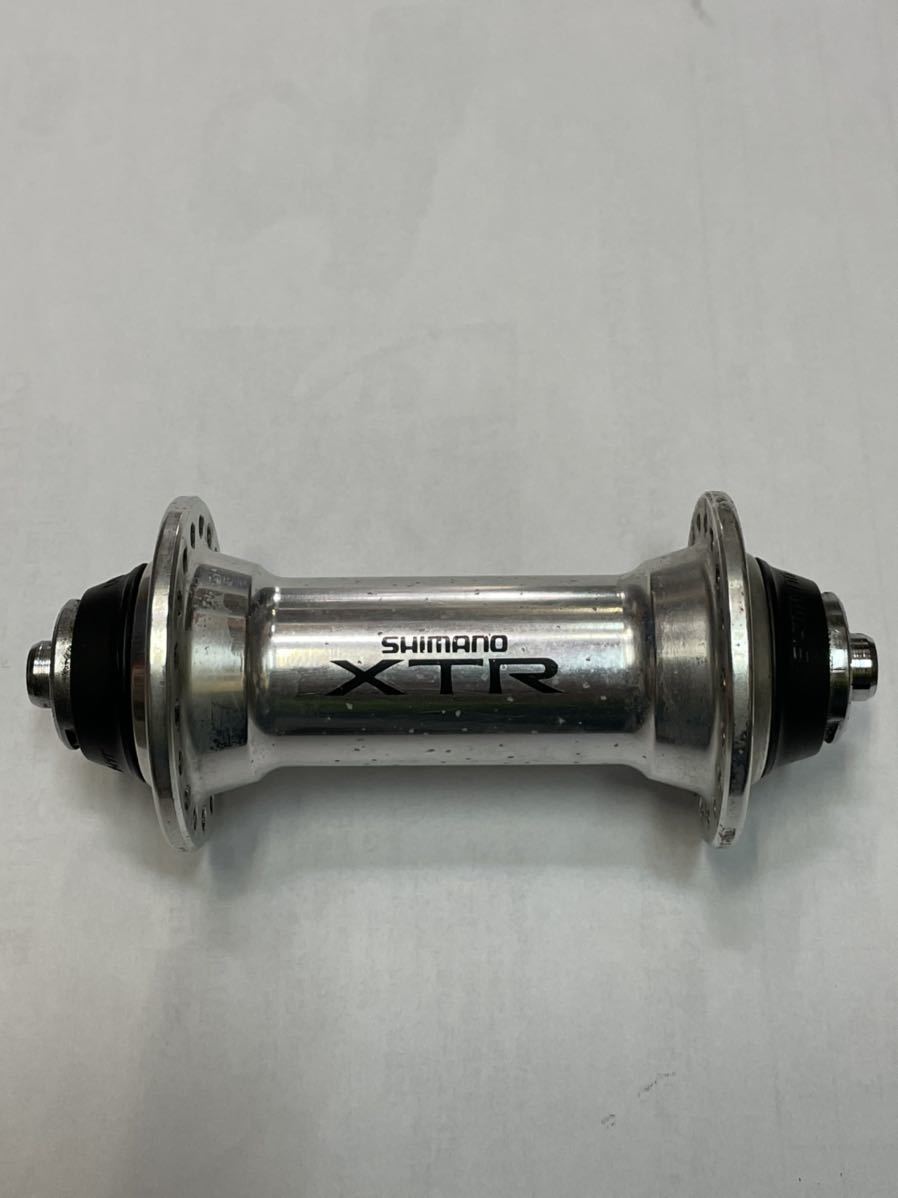 中古ハブ シマノ ビンテージXTR フロントハブ 36H 100mm(回転は滑らかです。)クイックレリーズなし_画像1