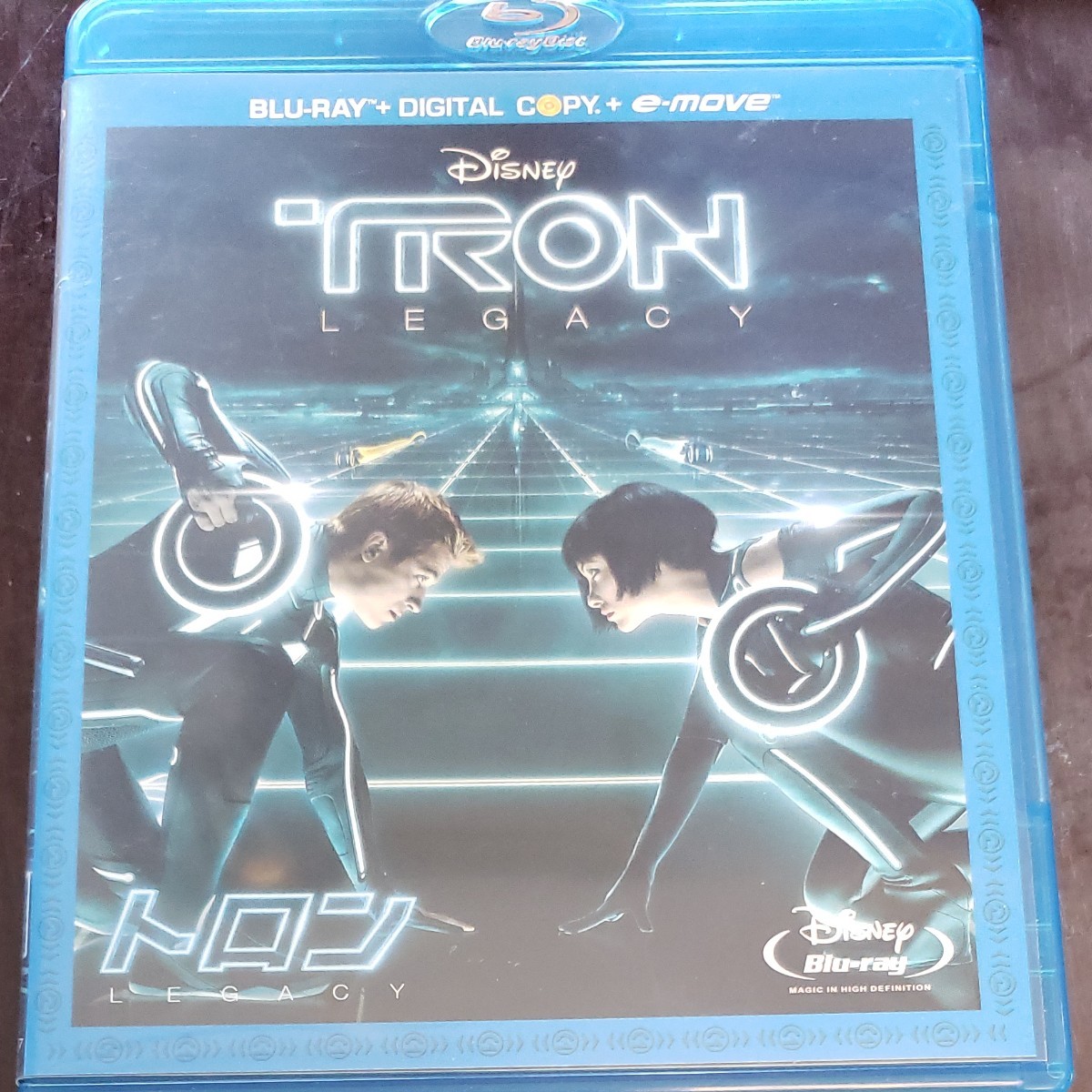 トロン：レガシー  ジェフブリッジスギャレットヘドランドオリヴィアワイルドジョセフコジンスキ Blu-ray