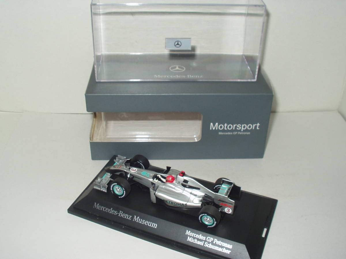 PMA Mercedes GP Petronas #3 Michael Schumacher / メルセデス-ベンツ博物館 ミニチャンプス メルセデス GP ペトロナス ( 1:43 )_画像4