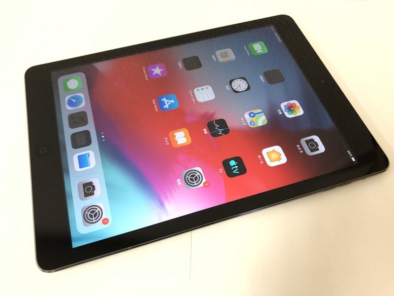 新作入荷!!】 Apple-CK562 SoftBank iPad Air 第2世代 Wi-Fi+Cellular 16GB スペースグレイ 判定○