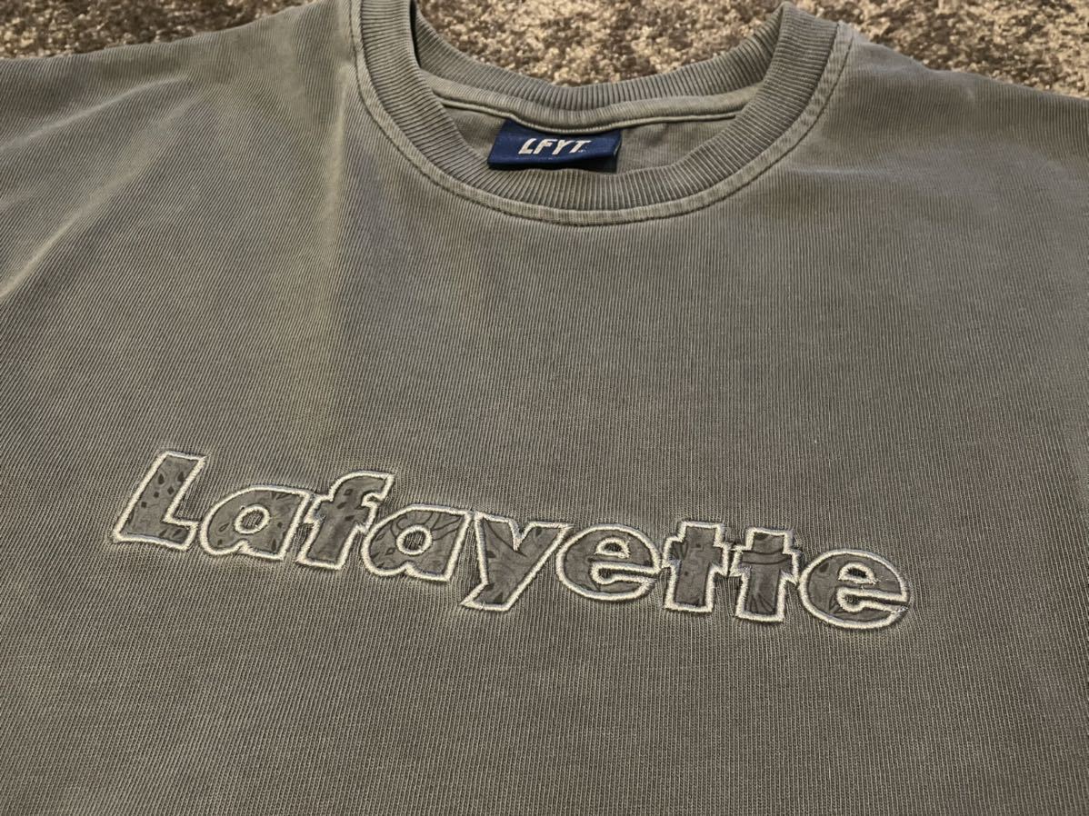 【USED】LFYT Lafayette PAISLEY LOGO TEE 半袖Tシャツ LE220107 CHARCOAL_画像3