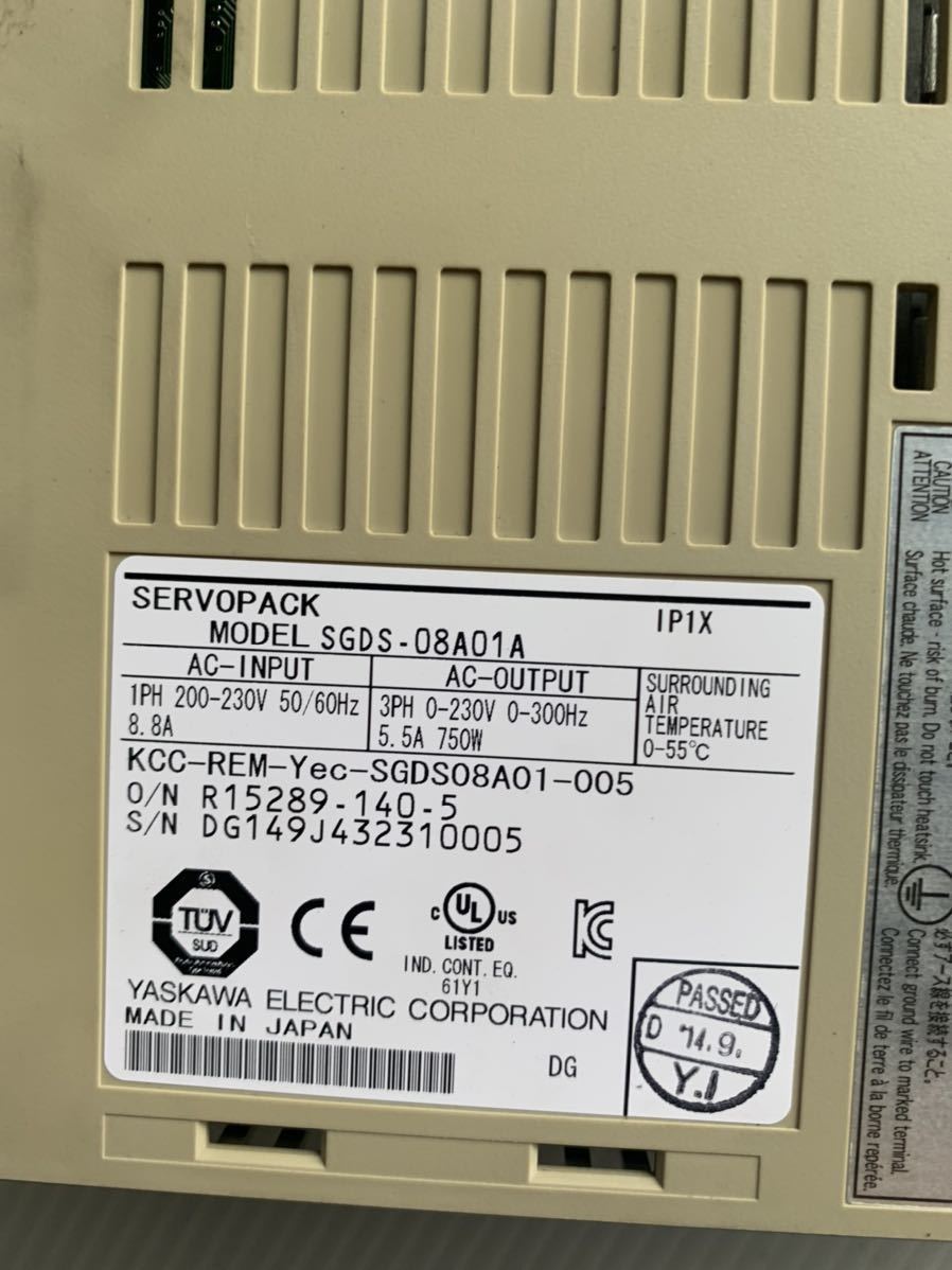 ff2355 安川電機　サーボドライブ　SGDS-08A01A 中古品_画像2