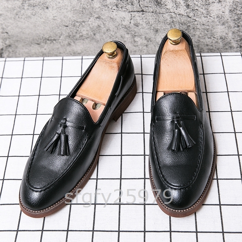 D41☆新品レザーシューズイギリス風 ビジネスシューズ メンズ ローファー スリッポン フォーマル 紳士靴 2色選択可 サイズ26cm_画像5