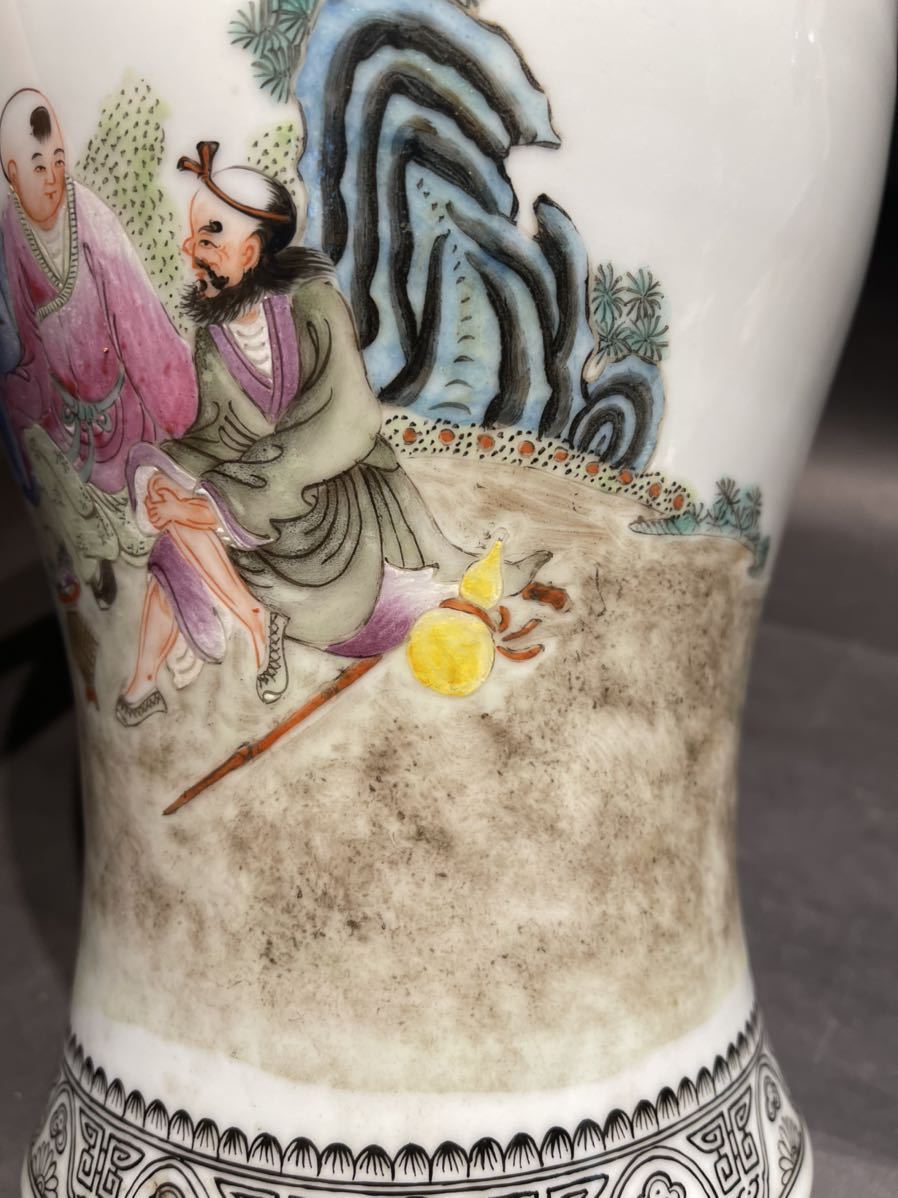 清朝期時代唐物粉彩人物図大花瓶色絵大花入中国美術共箱大清乾隆年製在