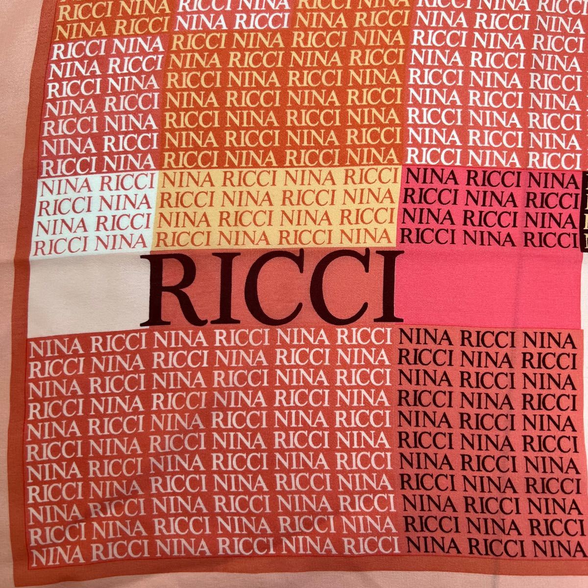 美品　ニナリッチ  NINA RICCI 大判スカーフ　シルク　100% 日本製