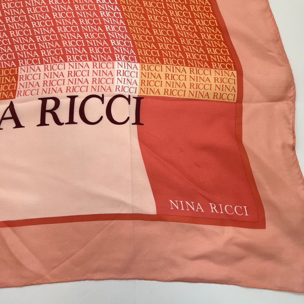 美品　ニナリッチ  NINA RICCI 大判スカーフ　シルク　100% 日本製