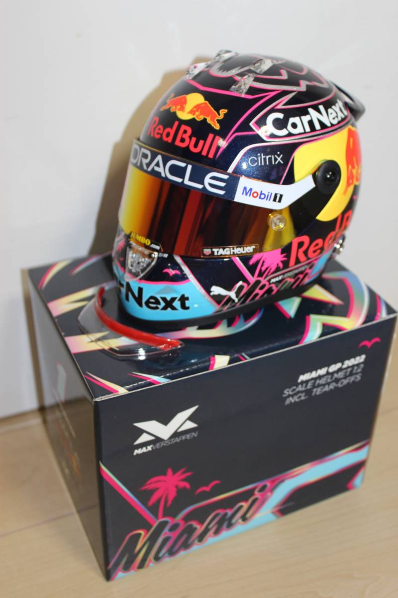 買得 1/2 ヘルメット ヘルメット レッドブル フェルスタッペン F1 2022