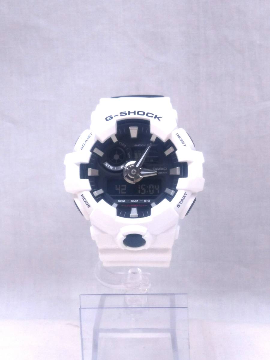CASIO カシオ G‐SHOCK GA-700-7AJF アナログ/デジタル ホワイト ブラック クォーツ メンズ 腕時計