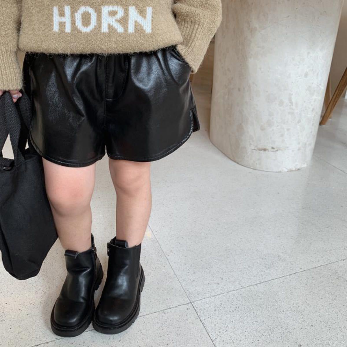 Paypayフリマ キッズ 女の子 フェイク レザーパンツ 短パン おしゃれ かっこいい ガールズ 韓国子供服 ショートパンツ 病みかわいい Paypayフリマ キッズ 女の子 フェイク レザーパンツ 短パン おしゃれ かっこいい ガールズ 韓国子供服 ショートパンツ 病みかわいい