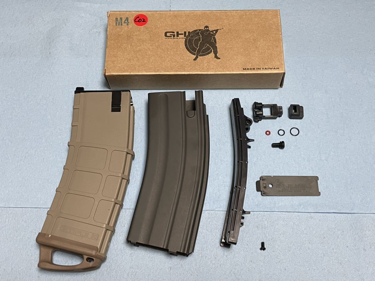 ラス1 GHK M4 GMAG CO2 カスタム マガジン タン Colt刻印 スチール