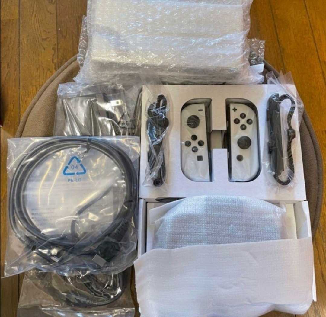 ☆新品未使用☆保証書あり☆有機ELモデル付属品一式 Nintendo Switch