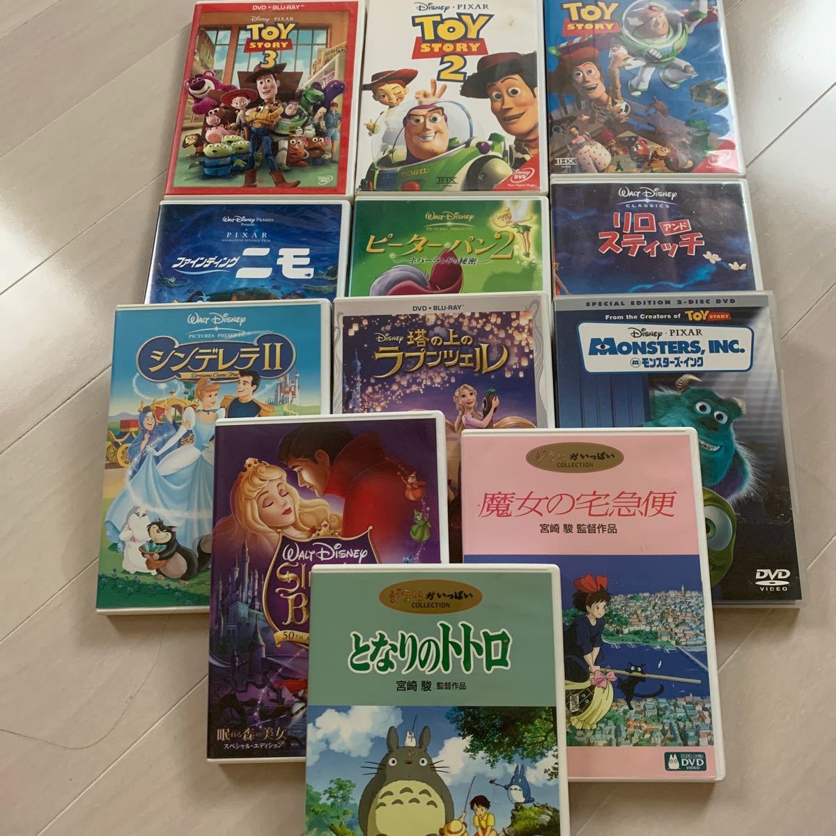 ジブリ&ディズニーDVDまとめて